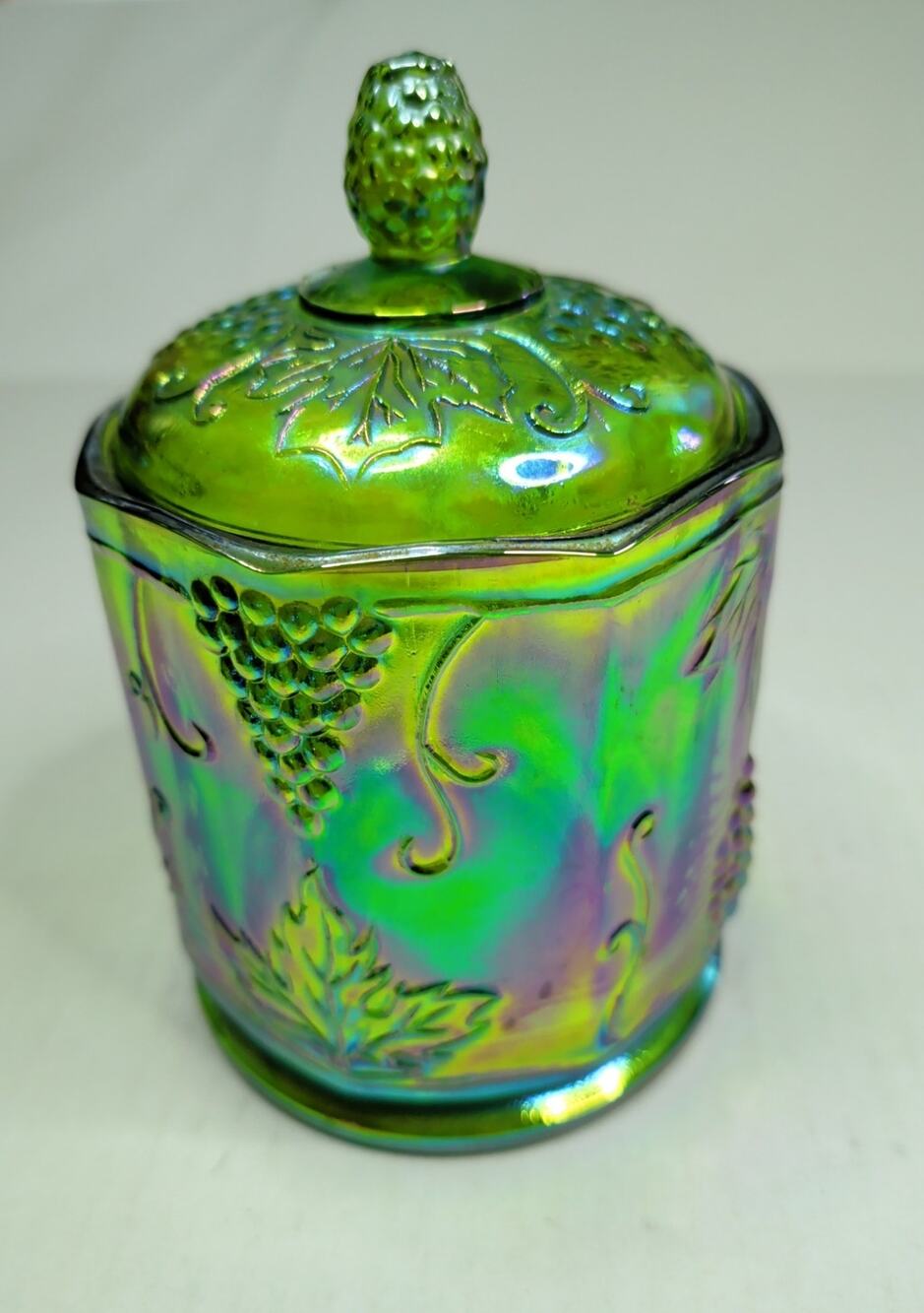 VTG Indiana Carnival Glass Rainbow Iridescent Grape Vine Candy Jar w/Lid Blue Gr